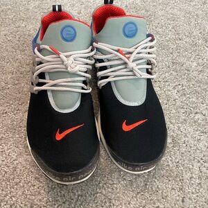 Nike Black and Red Athletic Shoes